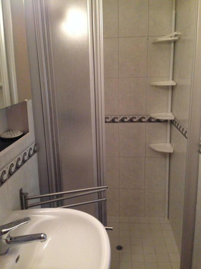 Casa Petra 1 1/2 Zi, Orgnana 83 Apartment Gambarogno Ngoại thất bức ảnh