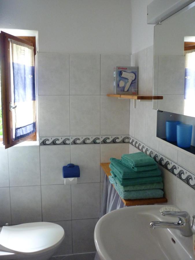 Casa Petra 1 1/2 Zi, Orgnana 83 Apartment Gambarogno Ngoại thất bức ảnh
